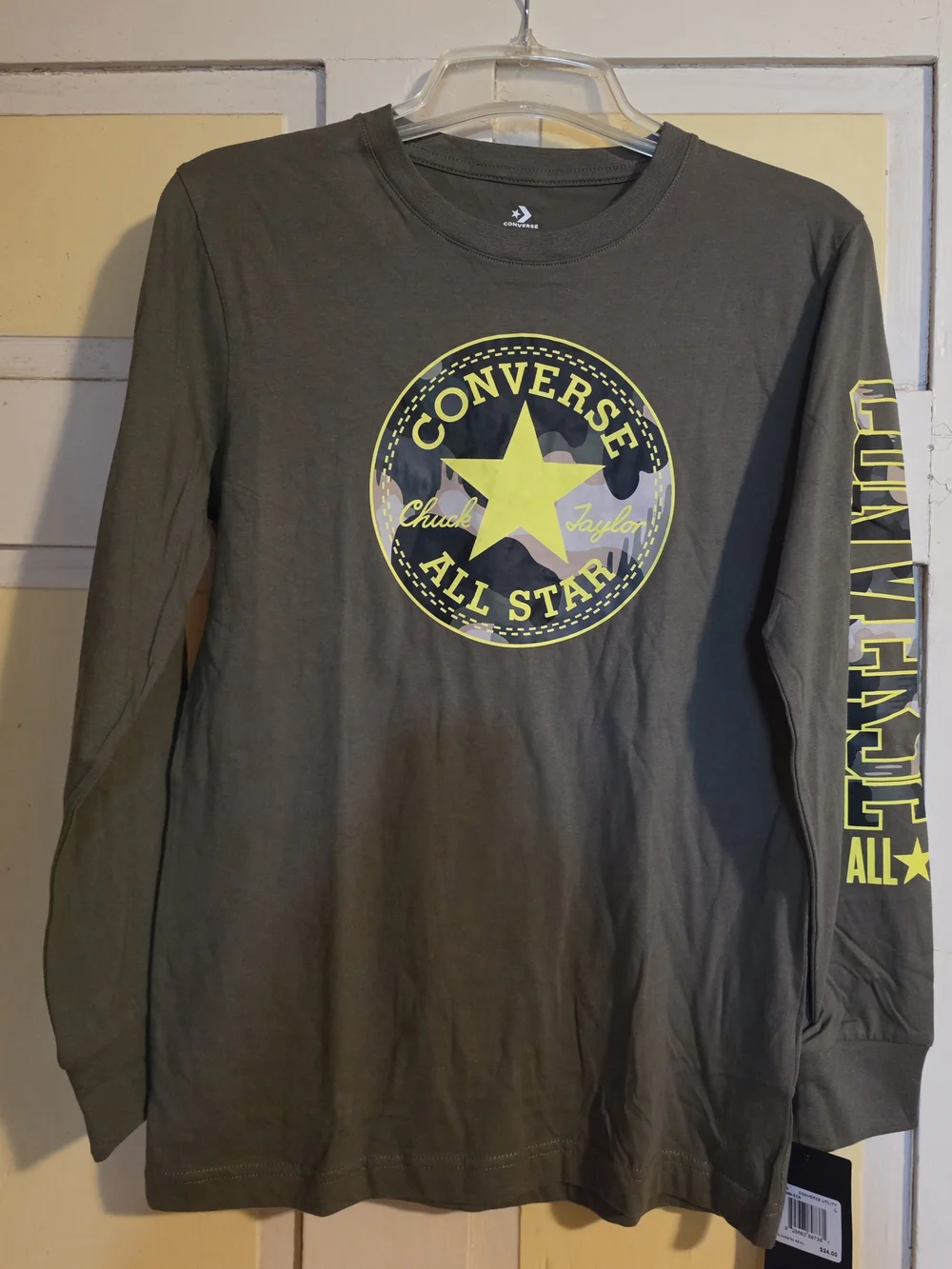 Converse Boys Cotton T-shirt Long Sleeve Army Green Size Large 12-13 NWT
